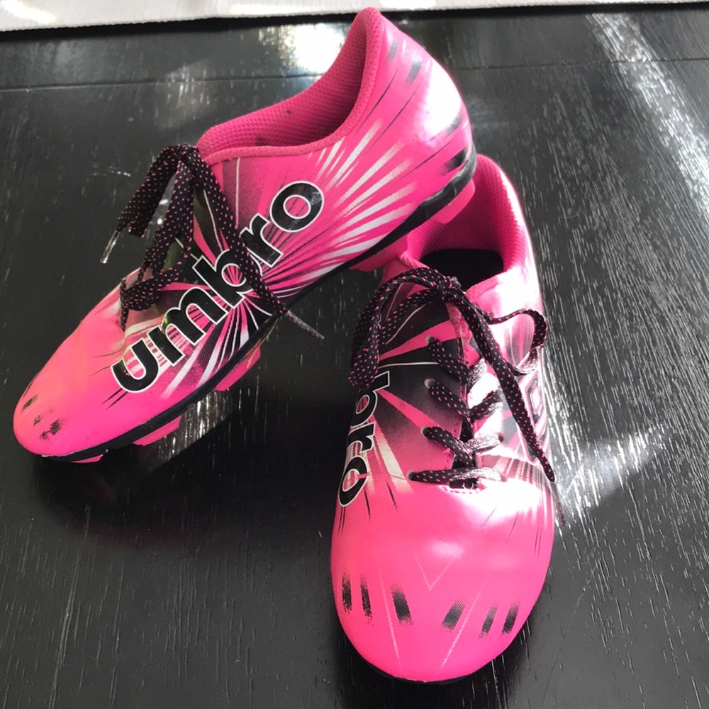 Umbro soccer cleats